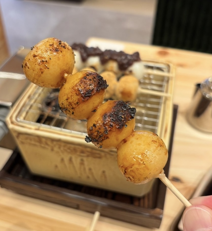おかげ庵 イオンスタイル豊田店 焼き団子砂糖醤油