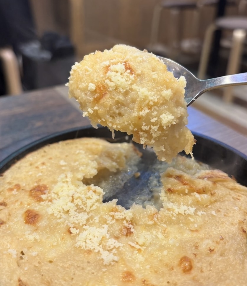 刈谷熱狂酒場 ごくらく荘　鉄板山芋チーズ焼き