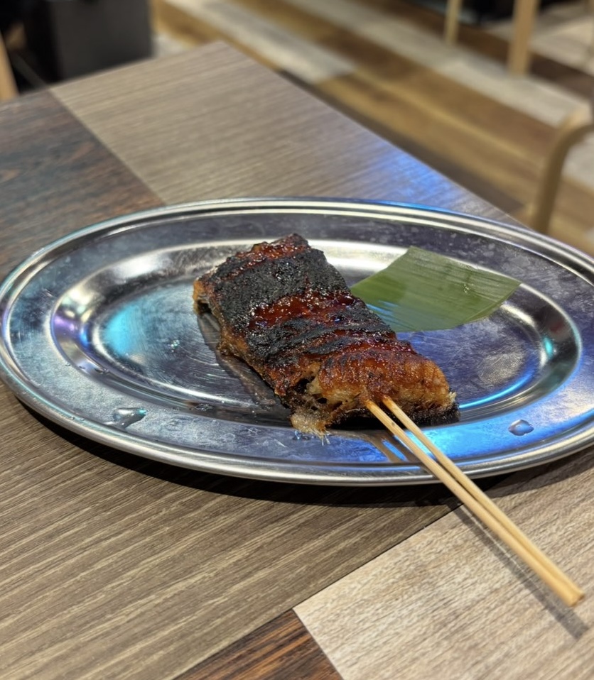 刈谷熱狂酒場 ごくらく荘　うなぎ串