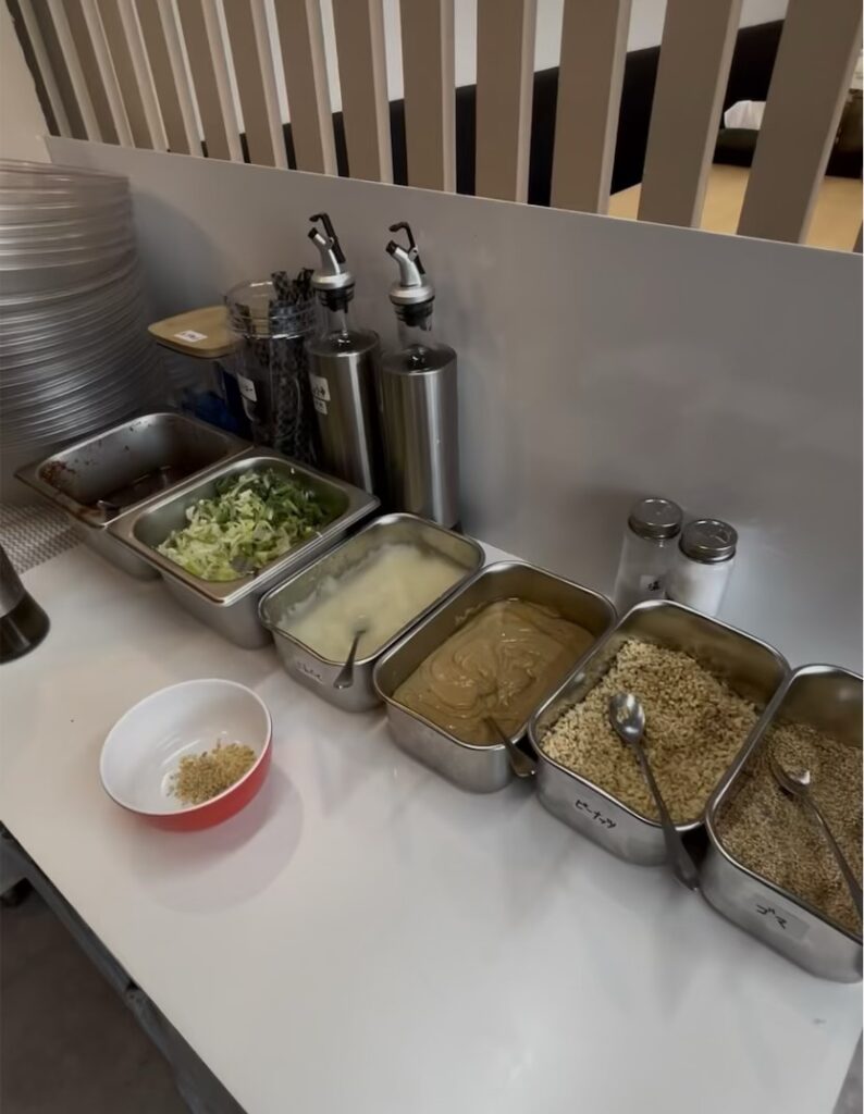 一品麻辣湯 豊田市駅　セルフ調味料