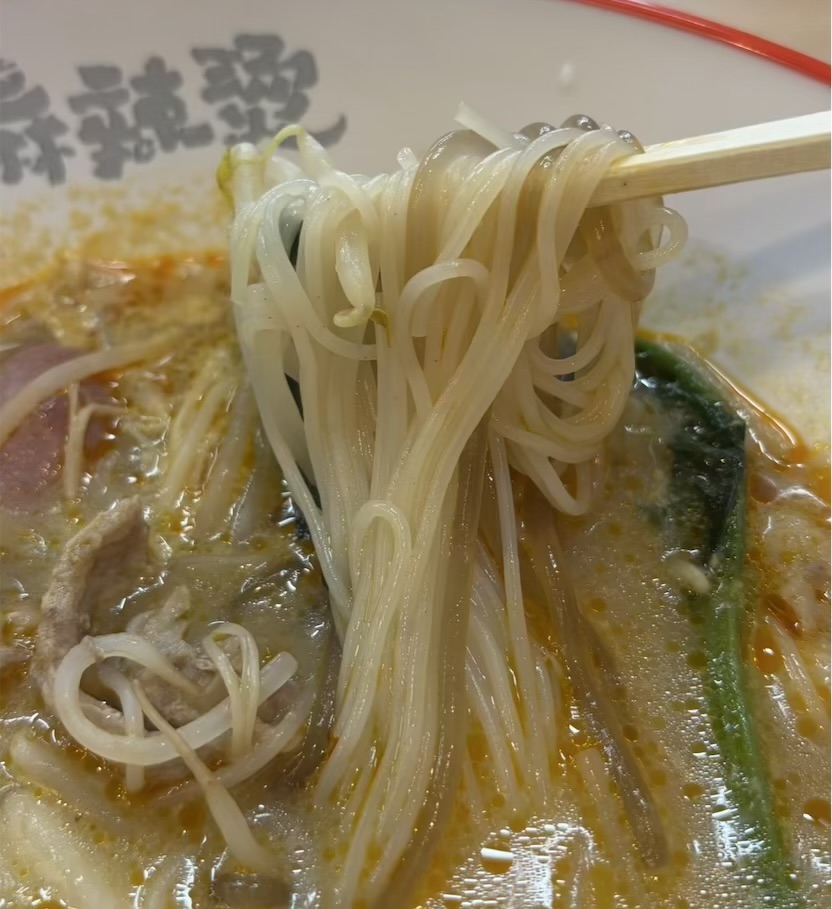 一品麻辣湯 豊田市駅　牛骨麻辣湯の冷麺