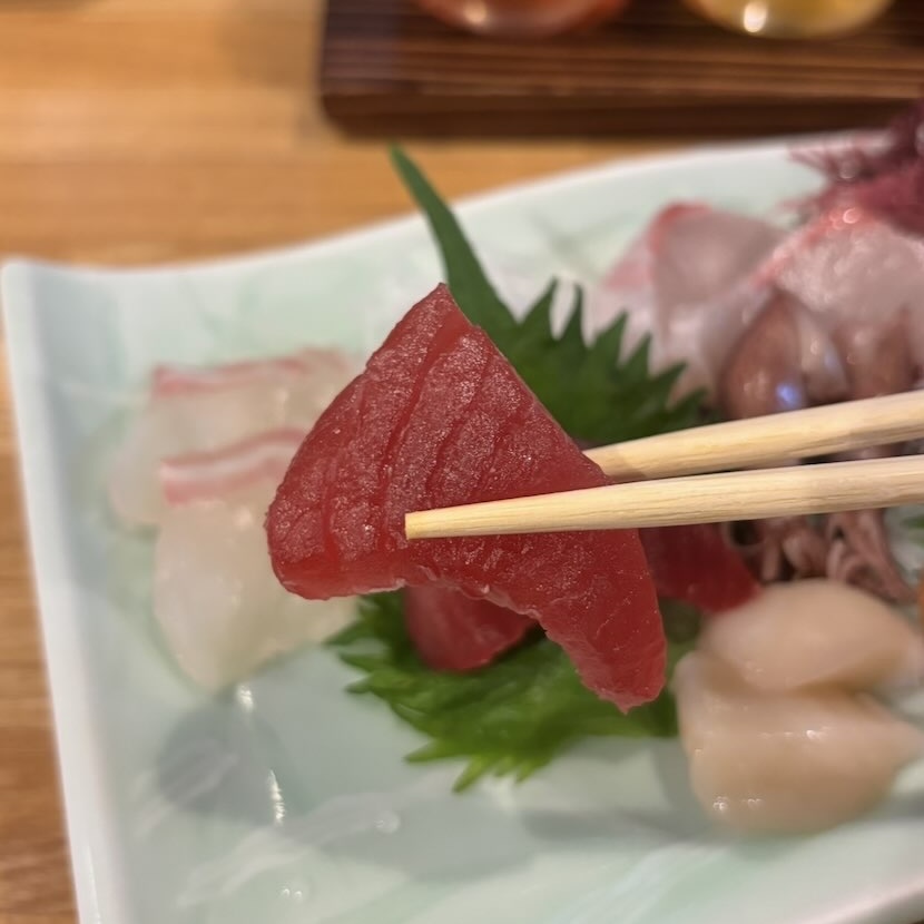 炉ばた すず㐂（豊田市）　マグロの刺身