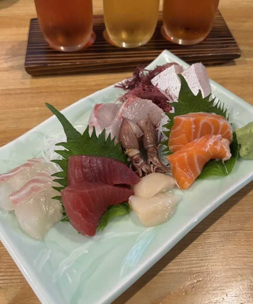 炉ばた すず㐂（豊田市）　刺し盛り