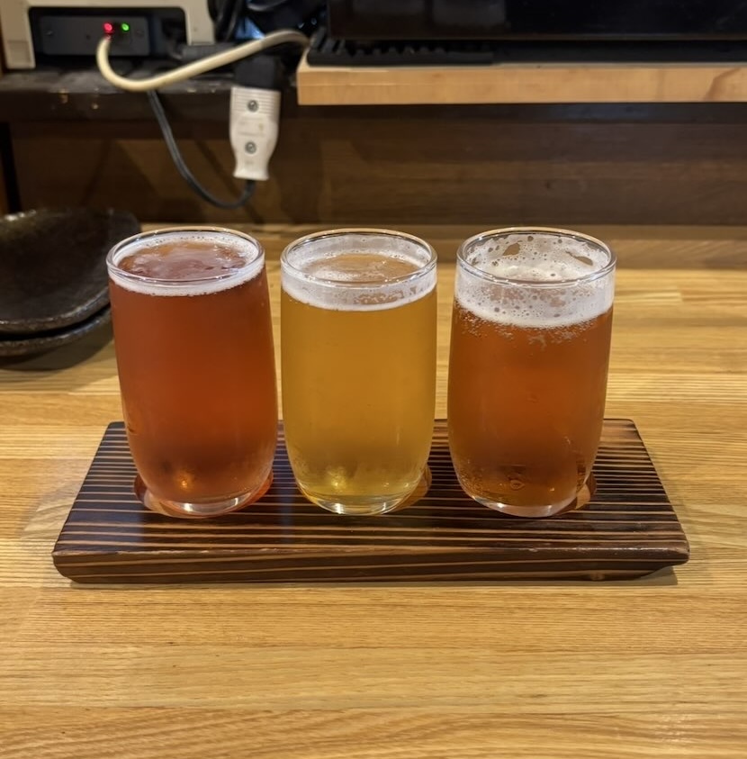 炉ばた すず㐂（豊田市） クラフトビール飲み比べ