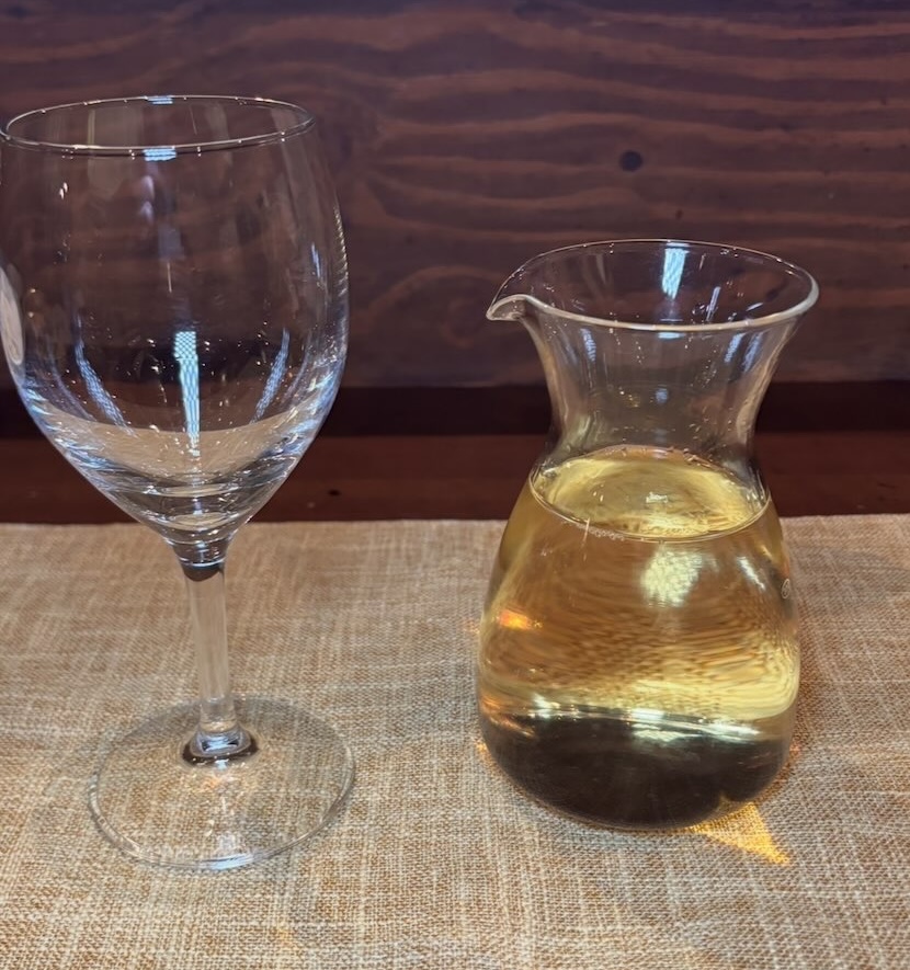 とらっとりあCo（豊田市）　デキャンタ