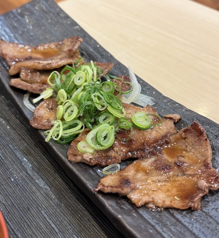 麦とろガーデン 豊田メグリア本店　牛カルビ