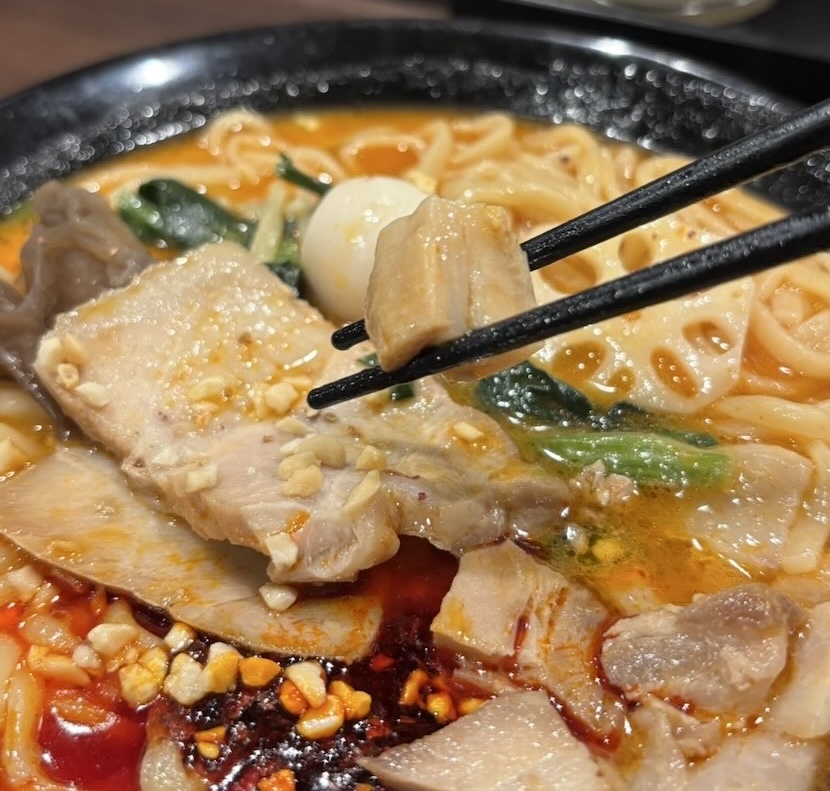 きがる家 豊田本新町本店　家系麻辣湯麺のゴロゴロ叉焼