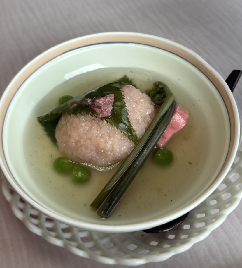 さくら亭 豊龍閣(豊田市) 桜葉道明寺蒸し