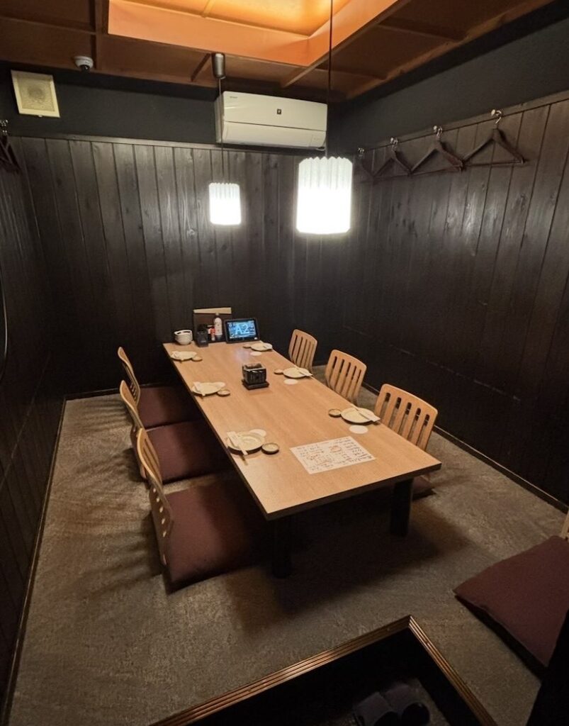 原始焼き酒場 火の丸（豊田市）　２Fの個室