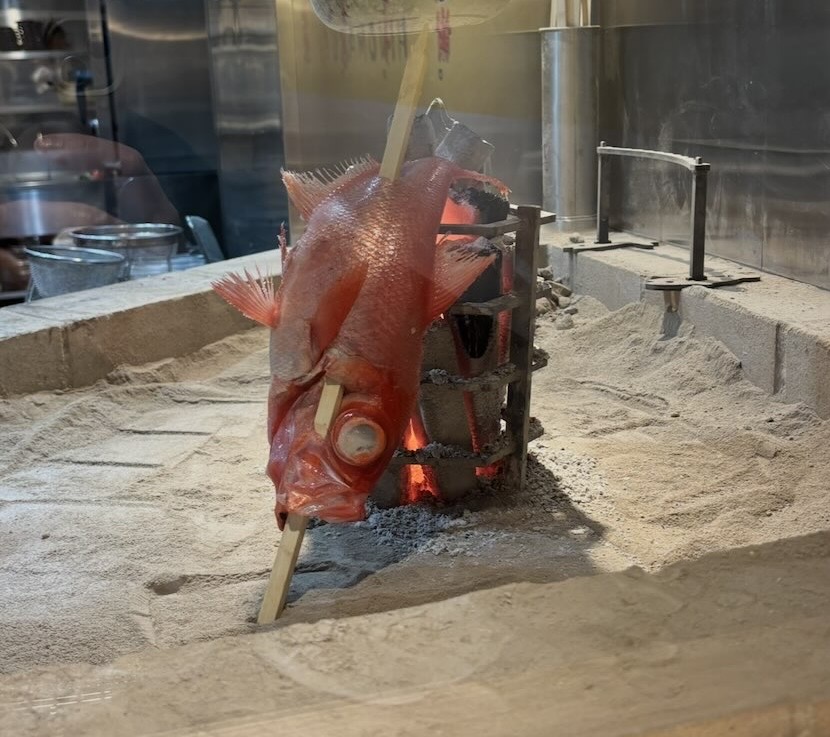 原始焼き酒場 火の丸（豊田市）　原始焼きのスペース