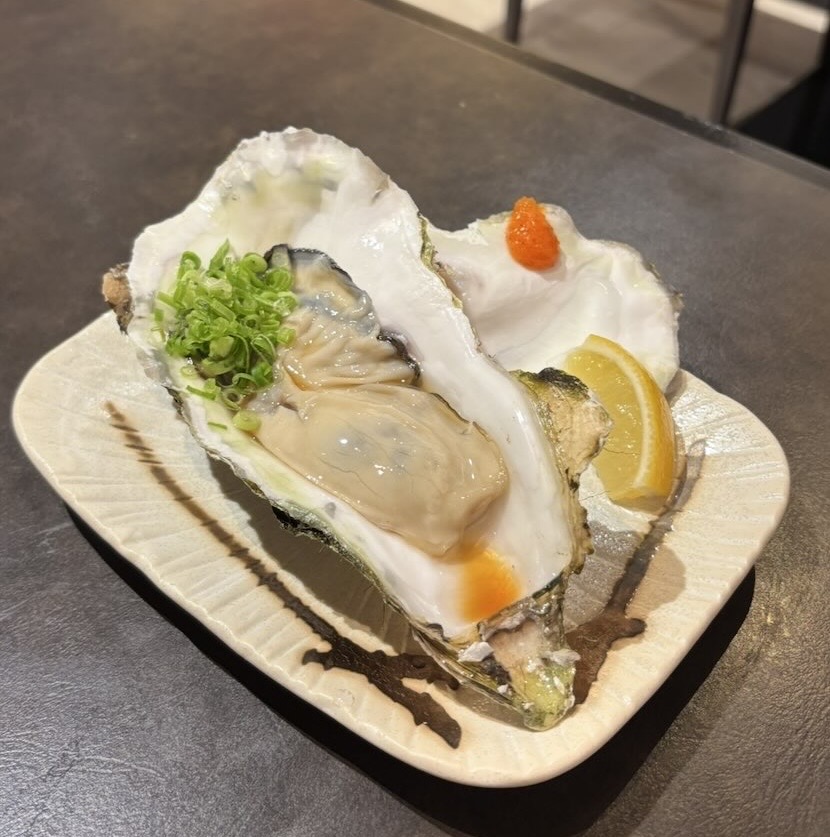 原始焼き酒場 火の丸（豊田市）　生牡蠣
