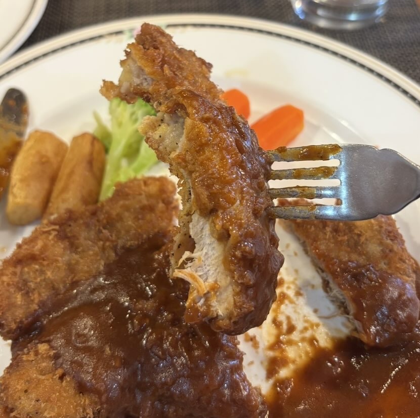 洋食の店 ふる~る(豊田市) ポークカツレツ