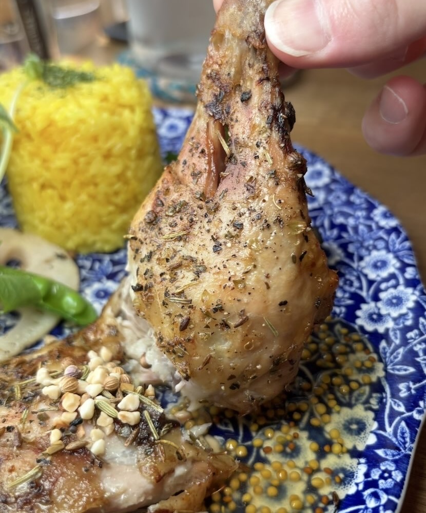 Halleloo Garden（みよし市）　ハレルゥチキンコンフィ