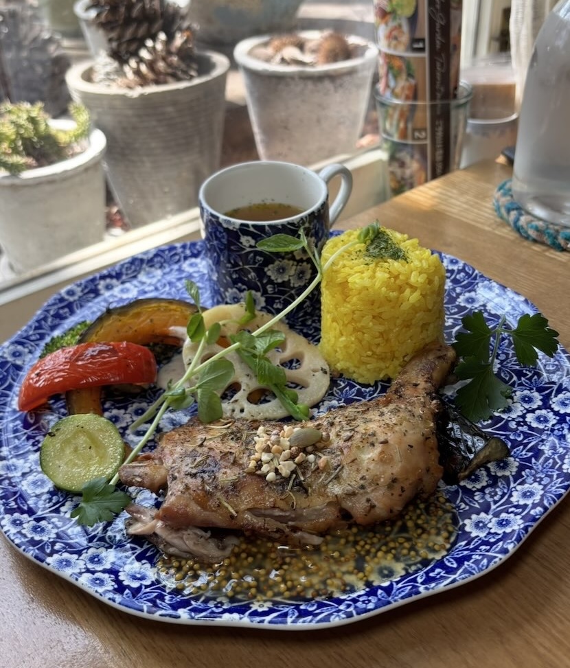 Halleloo Garden（みよし市）　ハレルゥチキンコンフィ