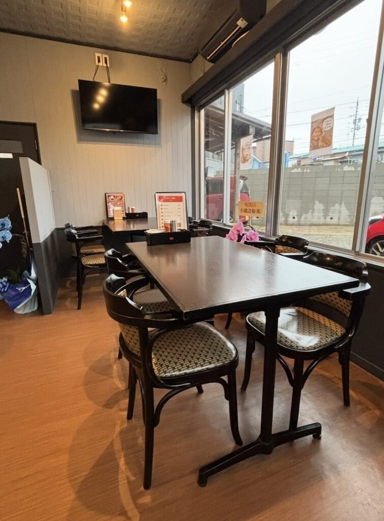 アワンキッチン（豊田市）　店内風景