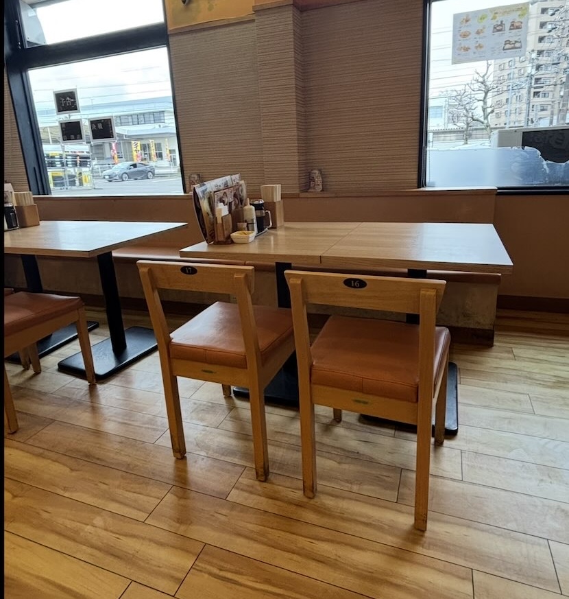 かつさと 豊田宮町店　店内雰囲気