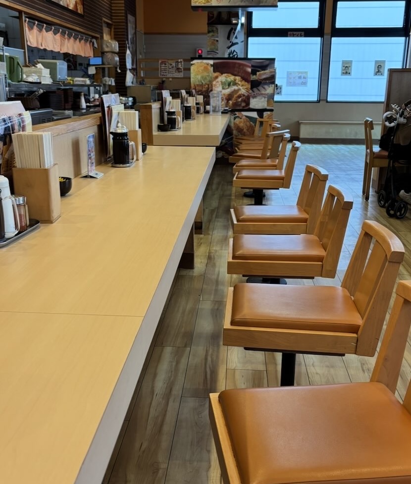 かつさと 豊田宮町店　店内雰囲気