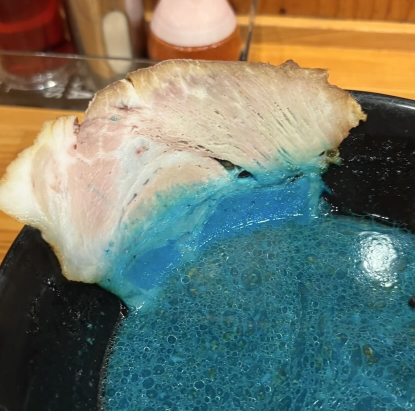 麦笑 豊田店　青のとんこつのチャーシュー