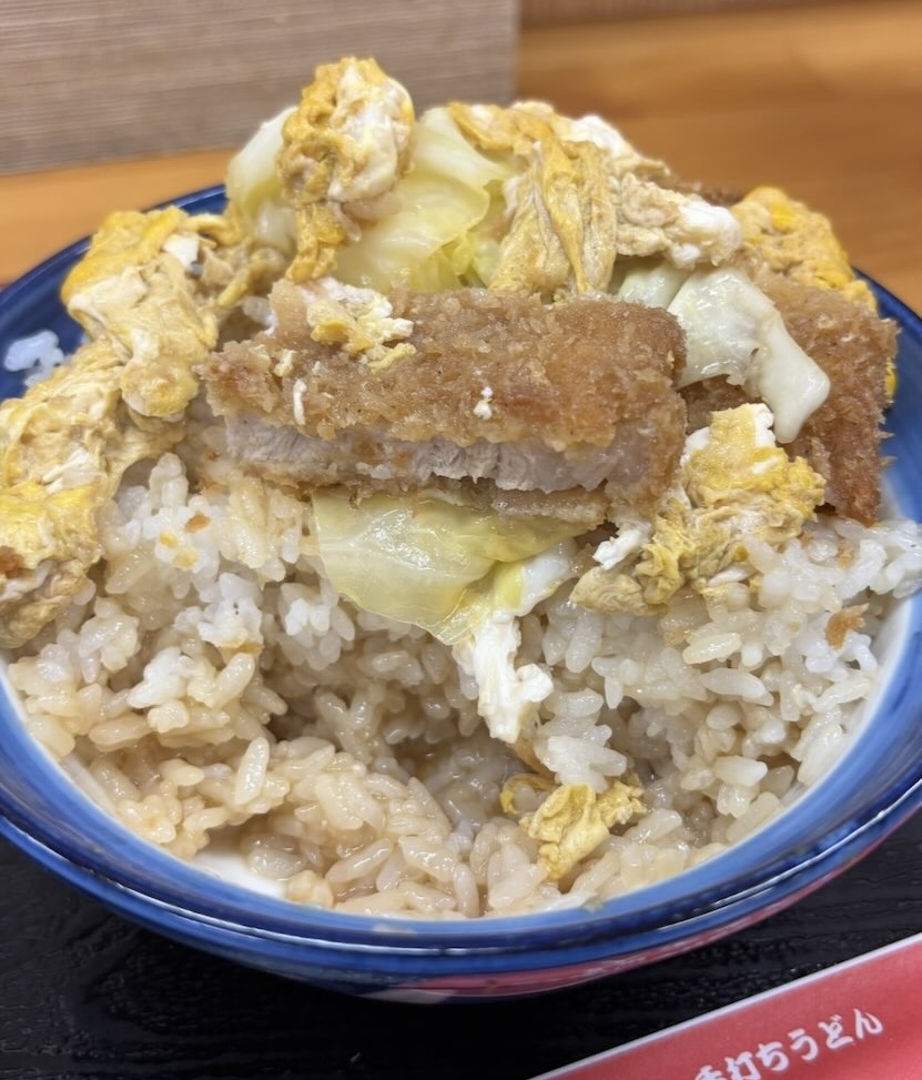 豊田大正庵 本店　カツ丼の断面