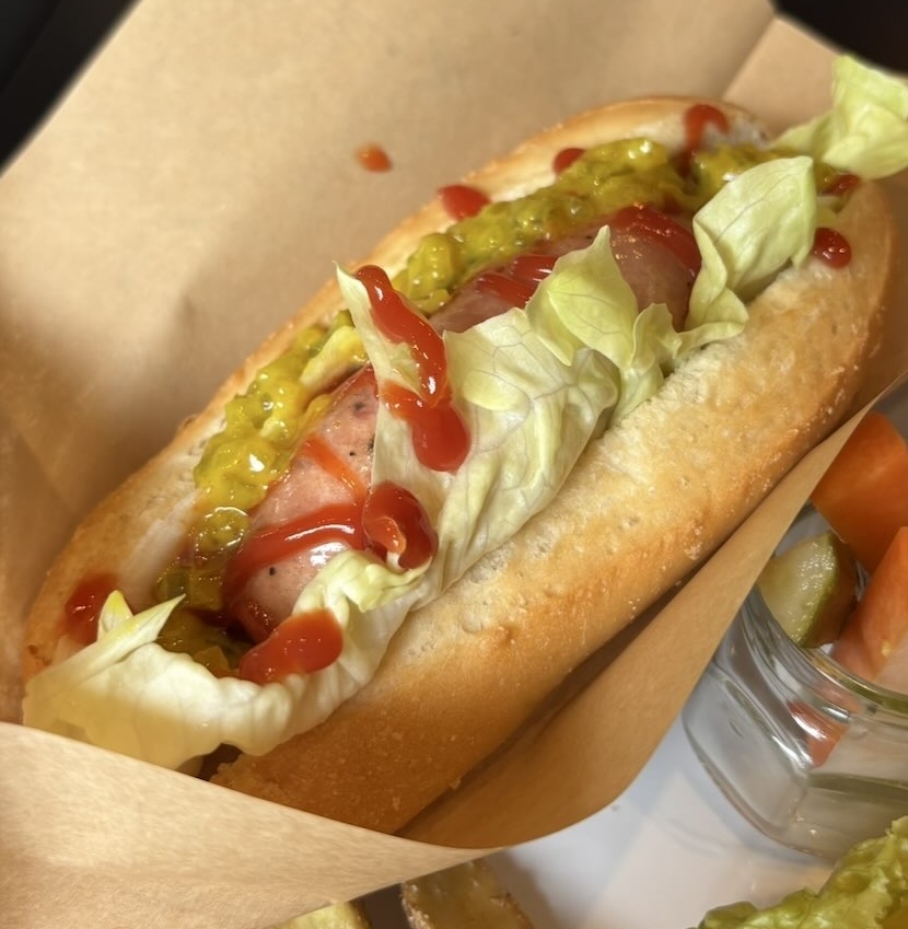 Cafe&Bar BooN（豊田市）　ホットドッグ