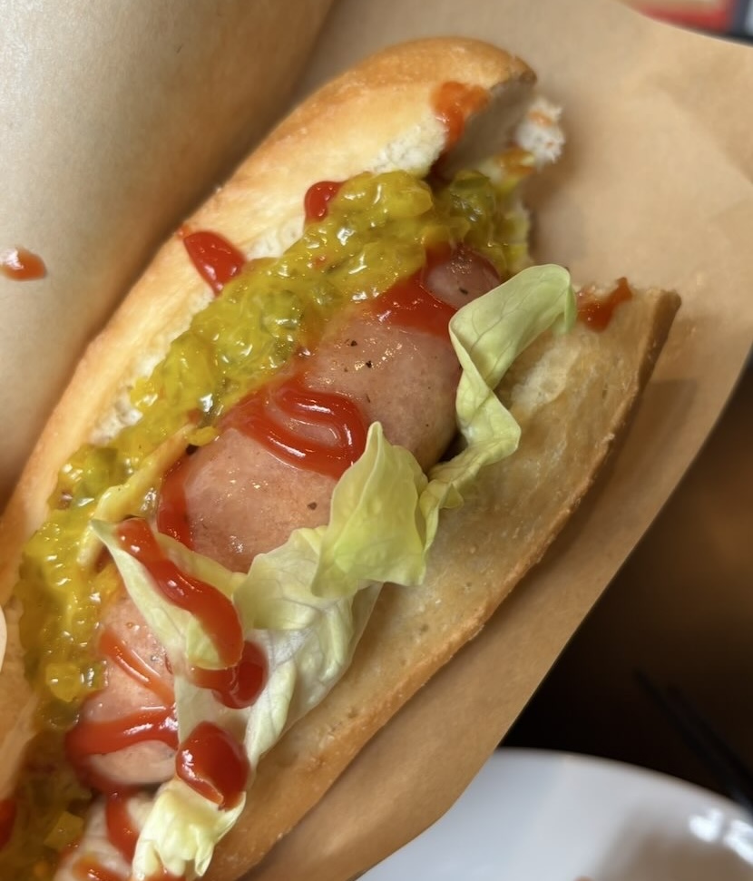 Cafe&Bar BooN（豊田市）　ホットドッグ