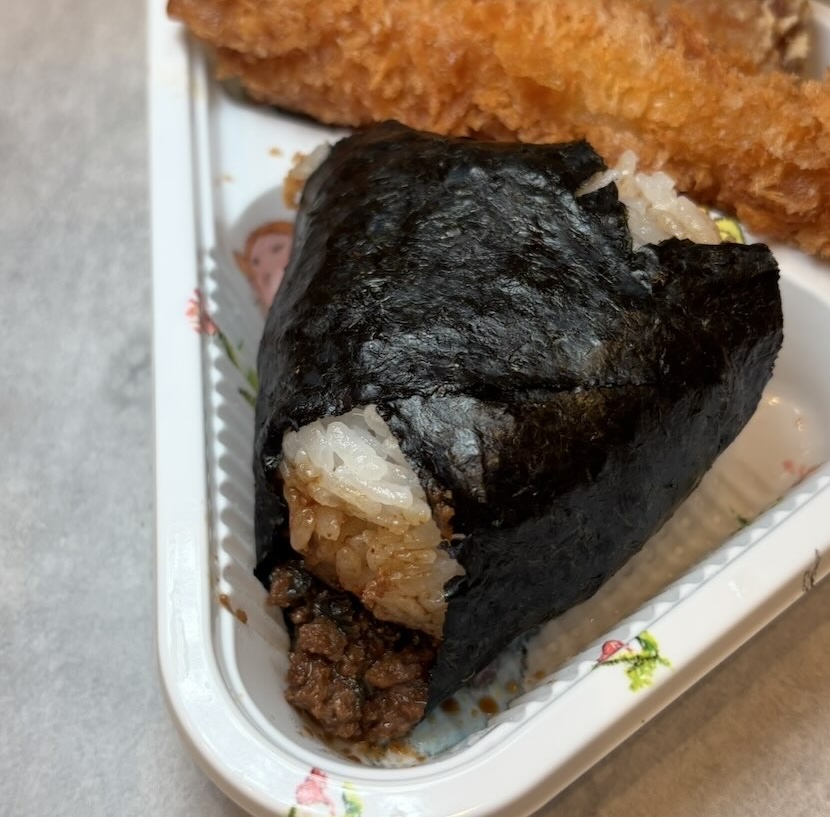 おにぎり屋大収穫 豊田店　おにぎり肉味噌