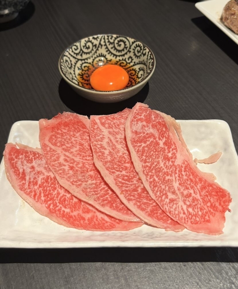 ごはん泥棒 焼肉とハンバーグ（豊田市）　月見焼きすき