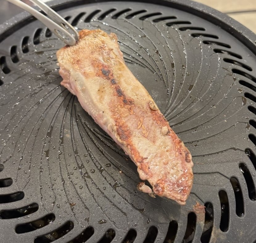 ビアガーデン おいでんテラス　豊田市駅　豚タン1本炙り