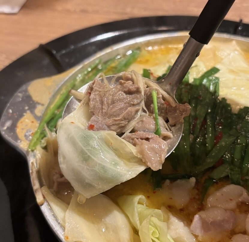 もつ鍋 岳（豊田市）　もつ鍋の牛すじ