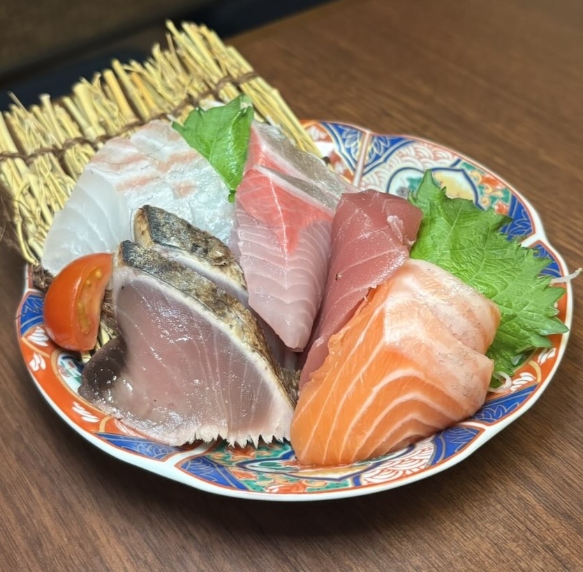 大衆居酒屋 喝采（豊田市）　刺し盛り