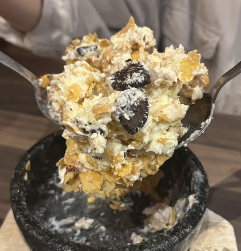 牛ざんまい 豊田元宮店　ティラミスパフェ