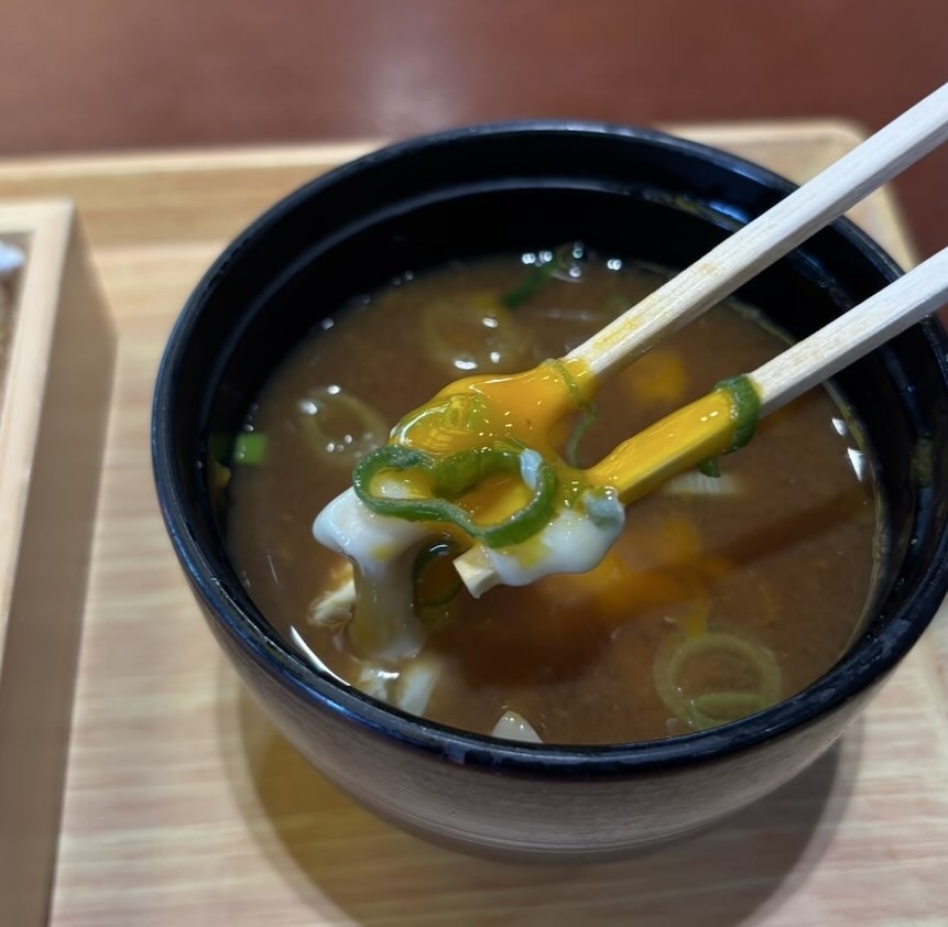 天むす処 足助（豊田市）　玉赤だし