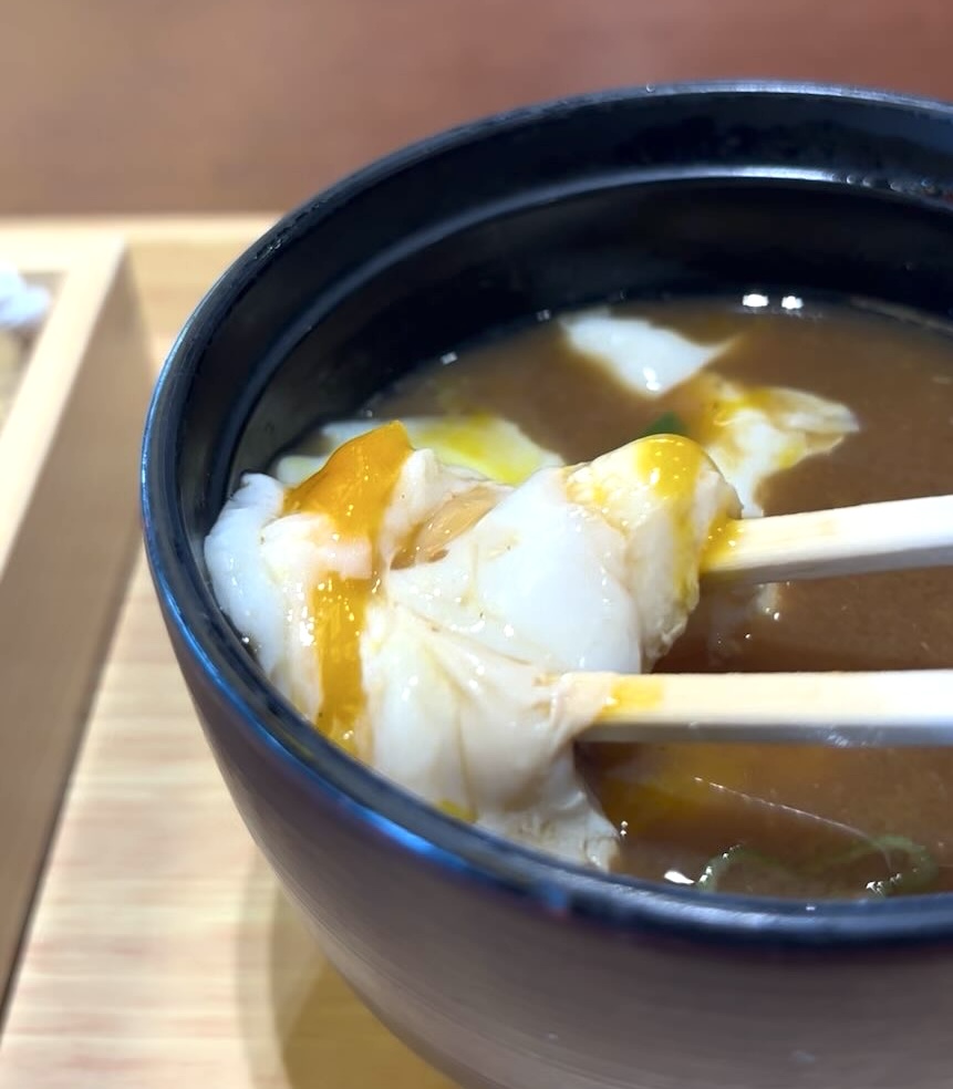 天むす処 足助（豊田市）　赤だしの玉子