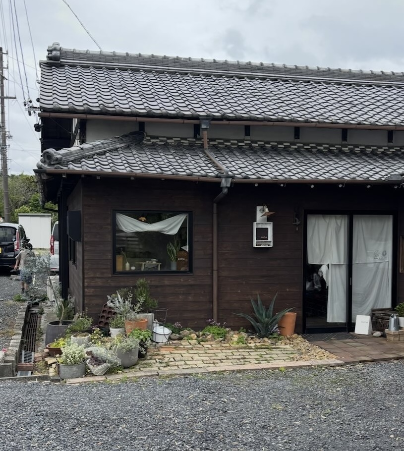 koha & eat more（豊田市） 外観