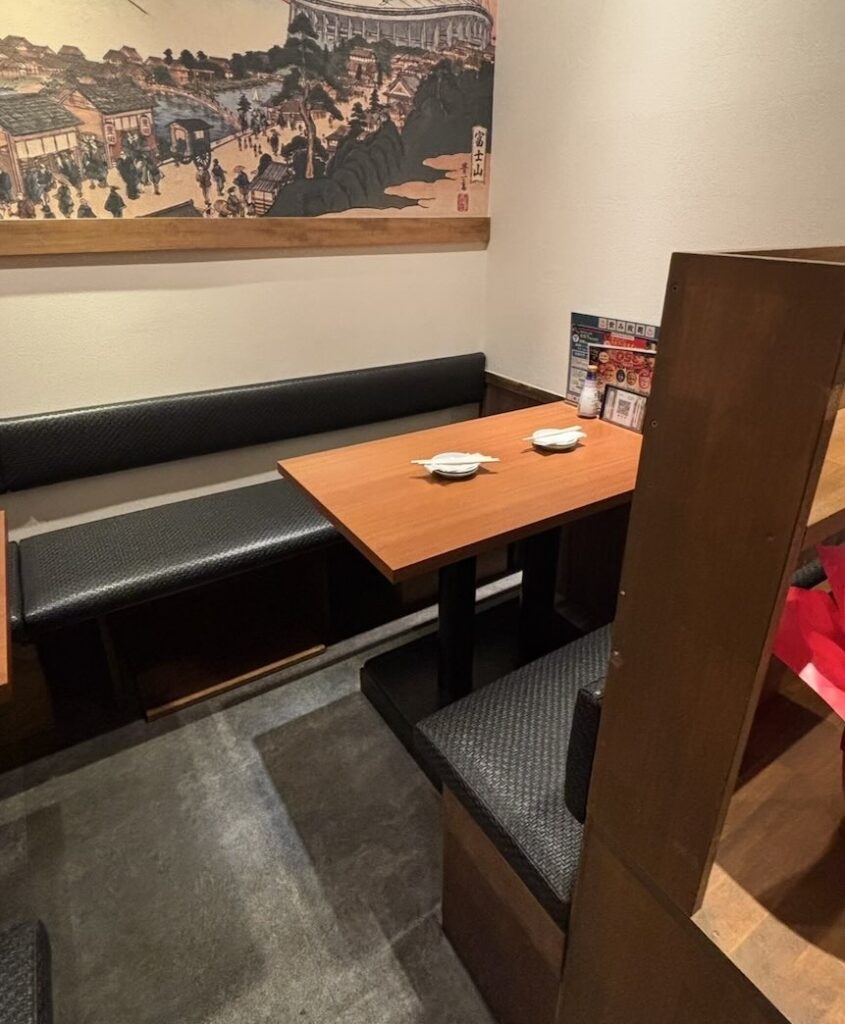 大衆酒泉テルマエ豊田市駅前泉 店内風景