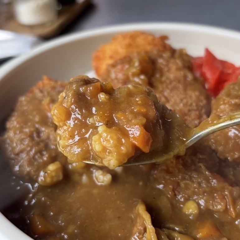 アルボ 豊田市永太郎町　カツカレーライス