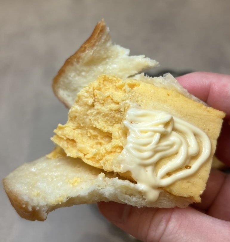たまご村にあるCOYA　厚焼きたまごサンド