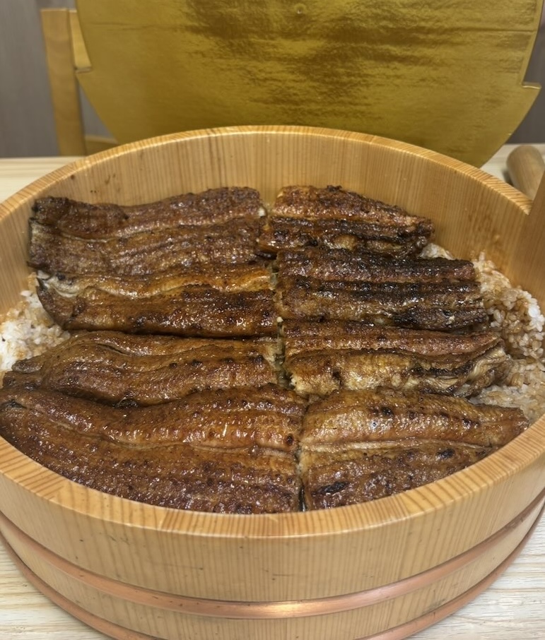 炭火鰻と特選和牛ふじさん 岡崎店 桶うなぎ