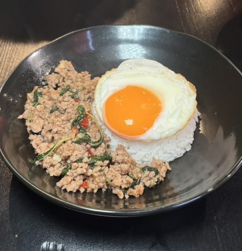 Thai Mookata by Kyu(タイムーガタバイキュー)豊田市駅 ガパオライス