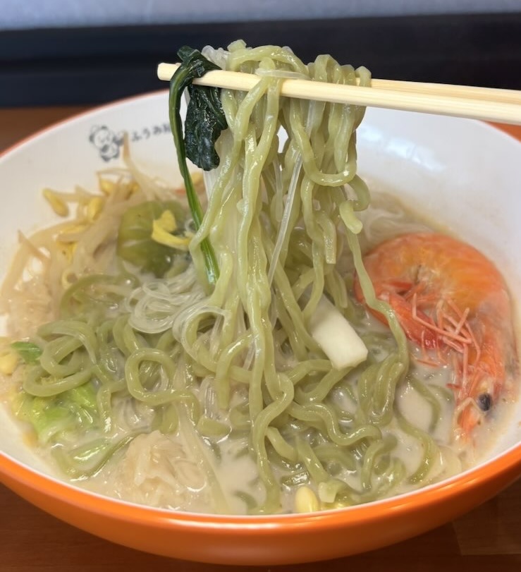 ふうみ屋麻辣湯 豊田市T-face ほうれん草麺