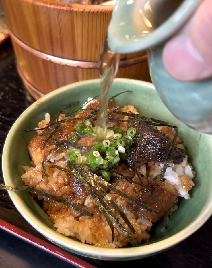 うな房(豊田市) 鰻まぶしと出汁