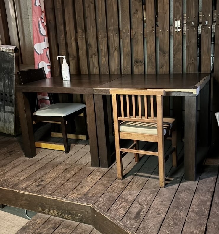 くつろぎ処 三松(豊田市) 外の食事スペース