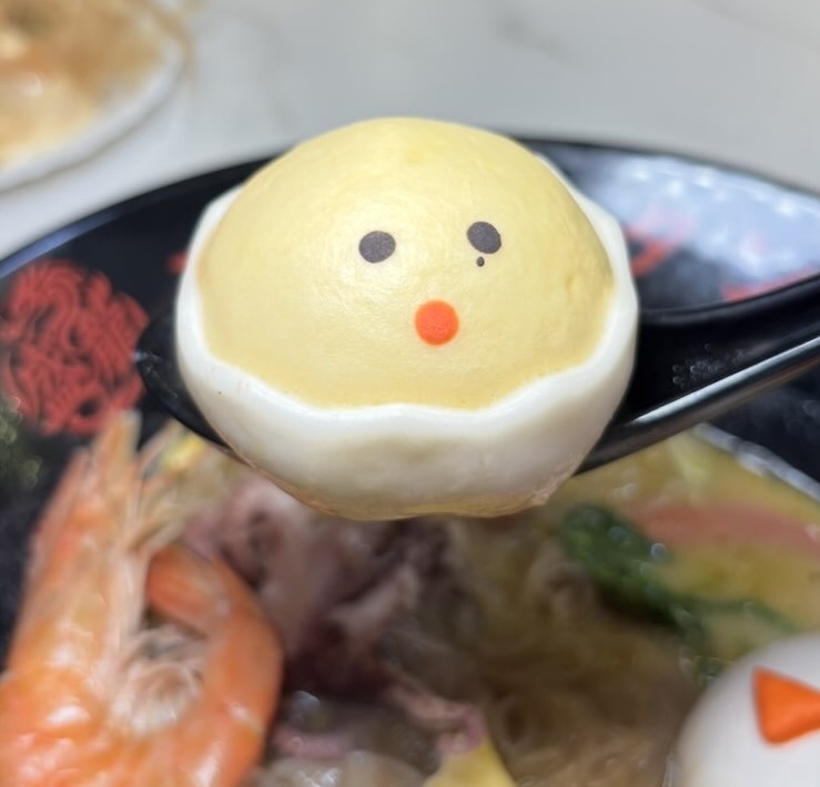 盛龍麻辣燙(豊田市) 青山椒マーラータンのぴよりんまん
