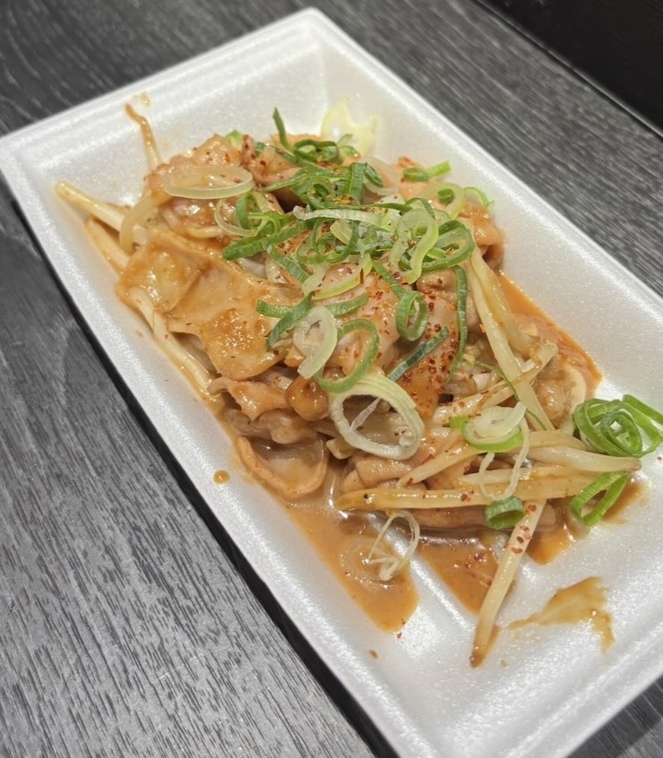 西町おいでん屋台村(豊田市) 西町ホルモンの味噌ホルモン