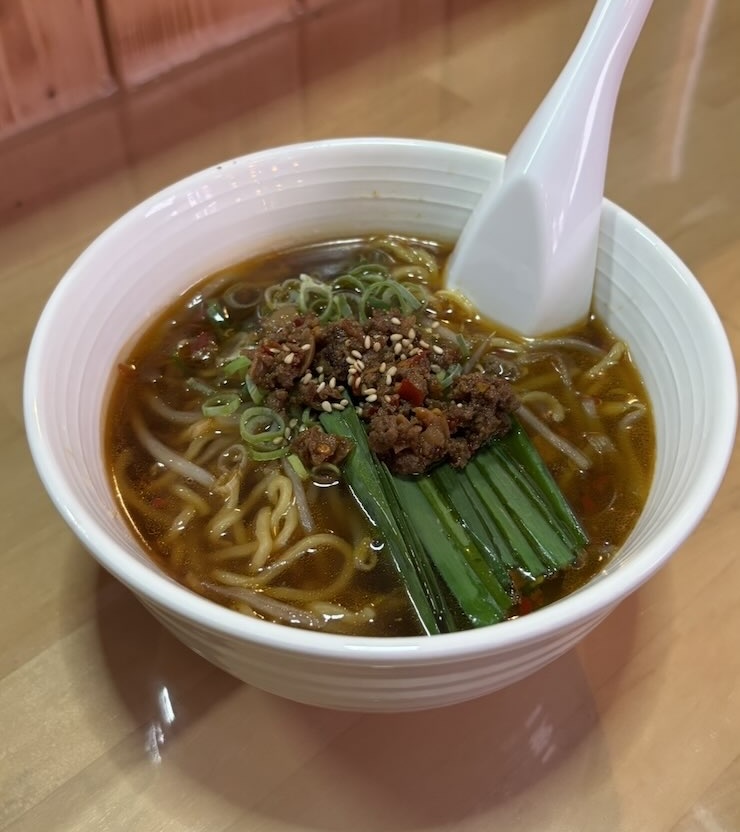 西町おいでん屋台村(豊田市) 食事処わっしょいの台湾ラーメン