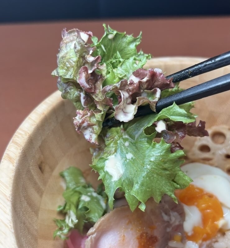 さくら家(豊田市) 猿投山丼の野菜