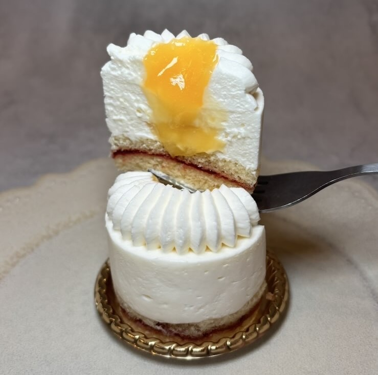 パティスリーアルスノーヴァ(豊田市) レアチーズケーキ