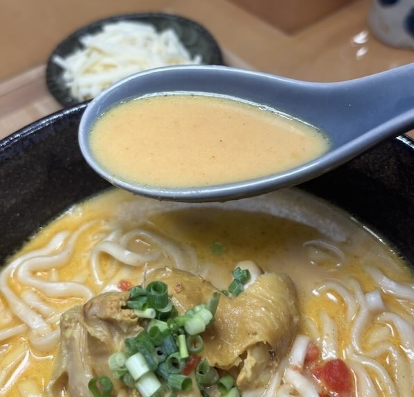 ナンクル豊田大林店　バターチキンカレーそば