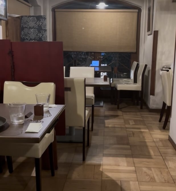 れすとらん仔馬 秋葉本店(安城市) 店内のテーブル席