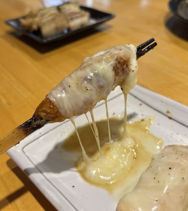 炭火焼鳥 紀どり(豊田市) チーズつくね
